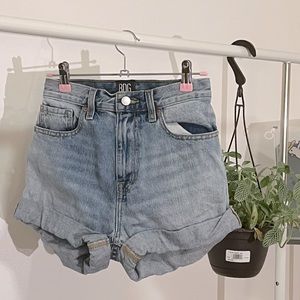 blue denim shorts bdg urban outfitters